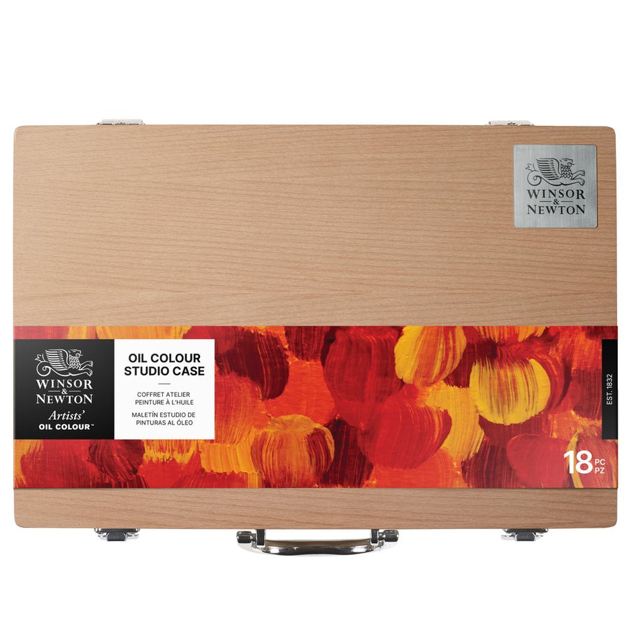Winsor & Newton Artists' Oil Colour Studio Case, Front view of set against a white background